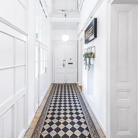 2bcomfy - Barlickiego *